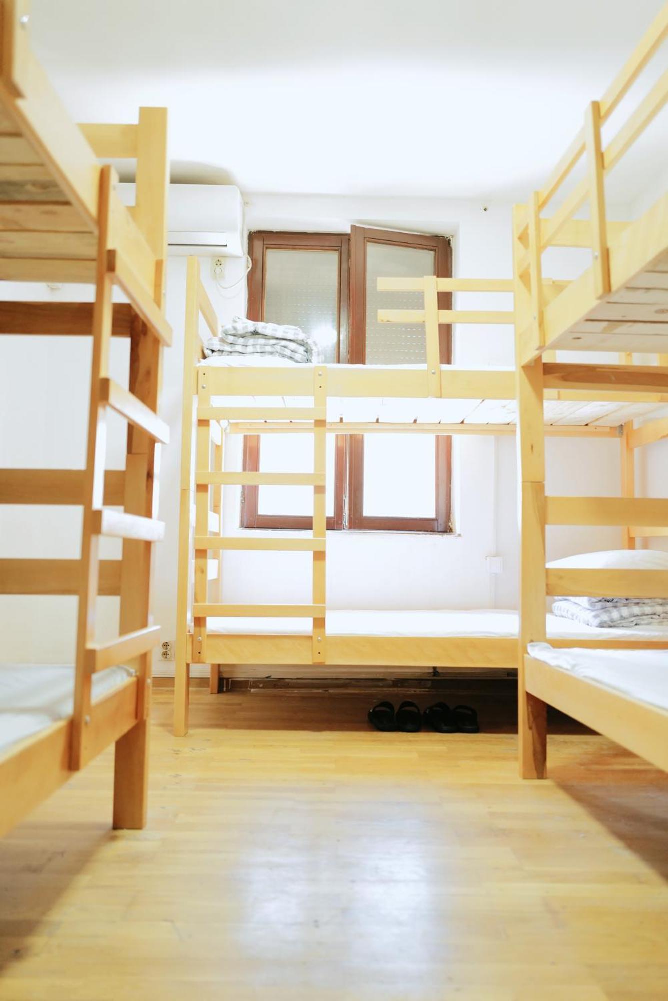 Happy Cat Old Town Hostel Beograd Ngoại thất bức ảnh